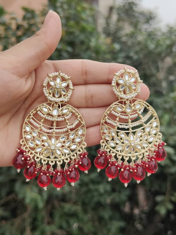 Maroon Kundan and Pearl Earrings Maroon Kundan and Pearl Earrings